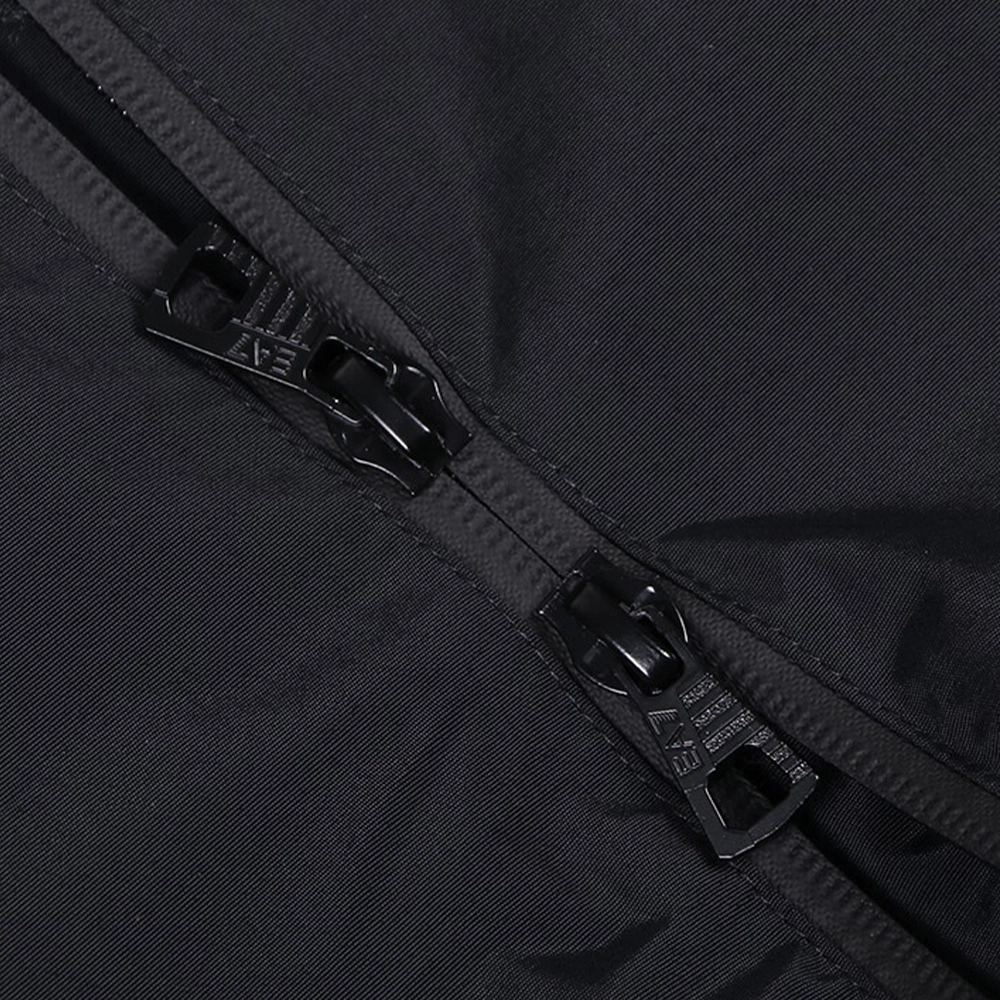 EMPORIO ARMANI EA7 FW24 Logo