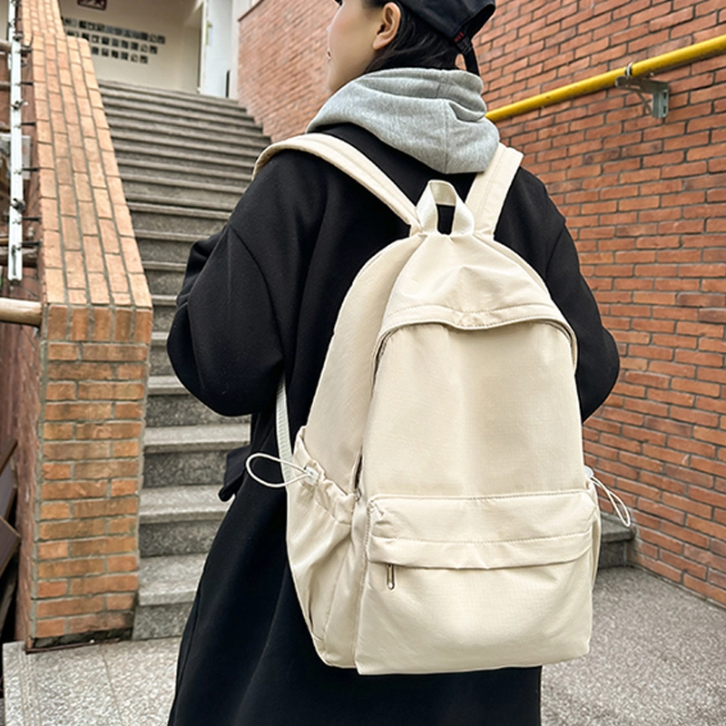 德力熊 简约轻便大容量百搭 尼龙 双肩包 男女同款情侣款 多色