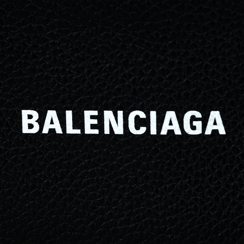 Balenciaga Cash