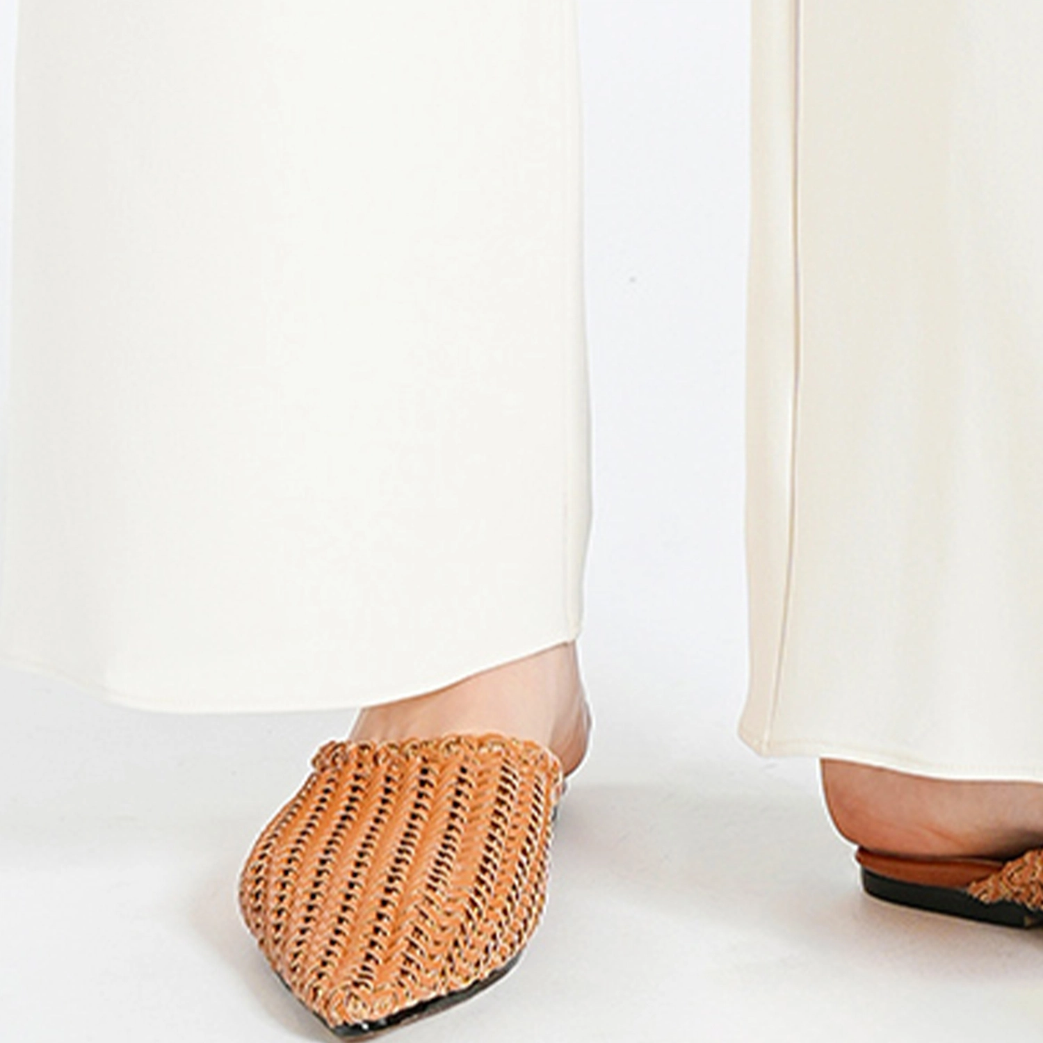BESIONIA SS24