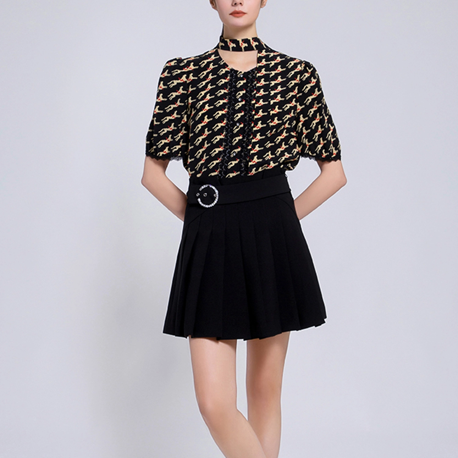 BESIONIA SS22