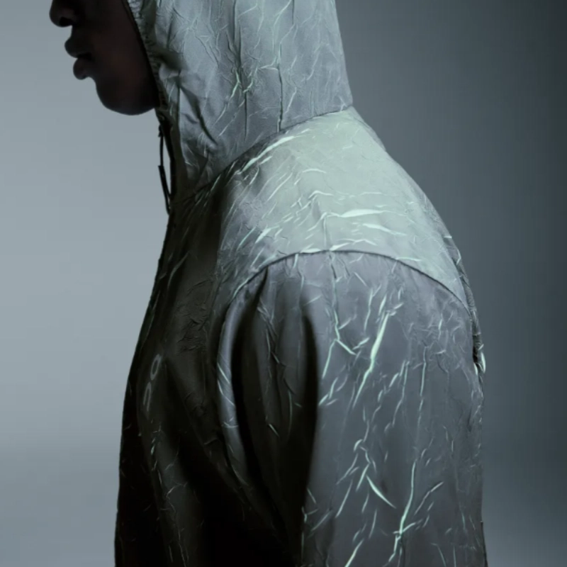 On Pace Run Jacket