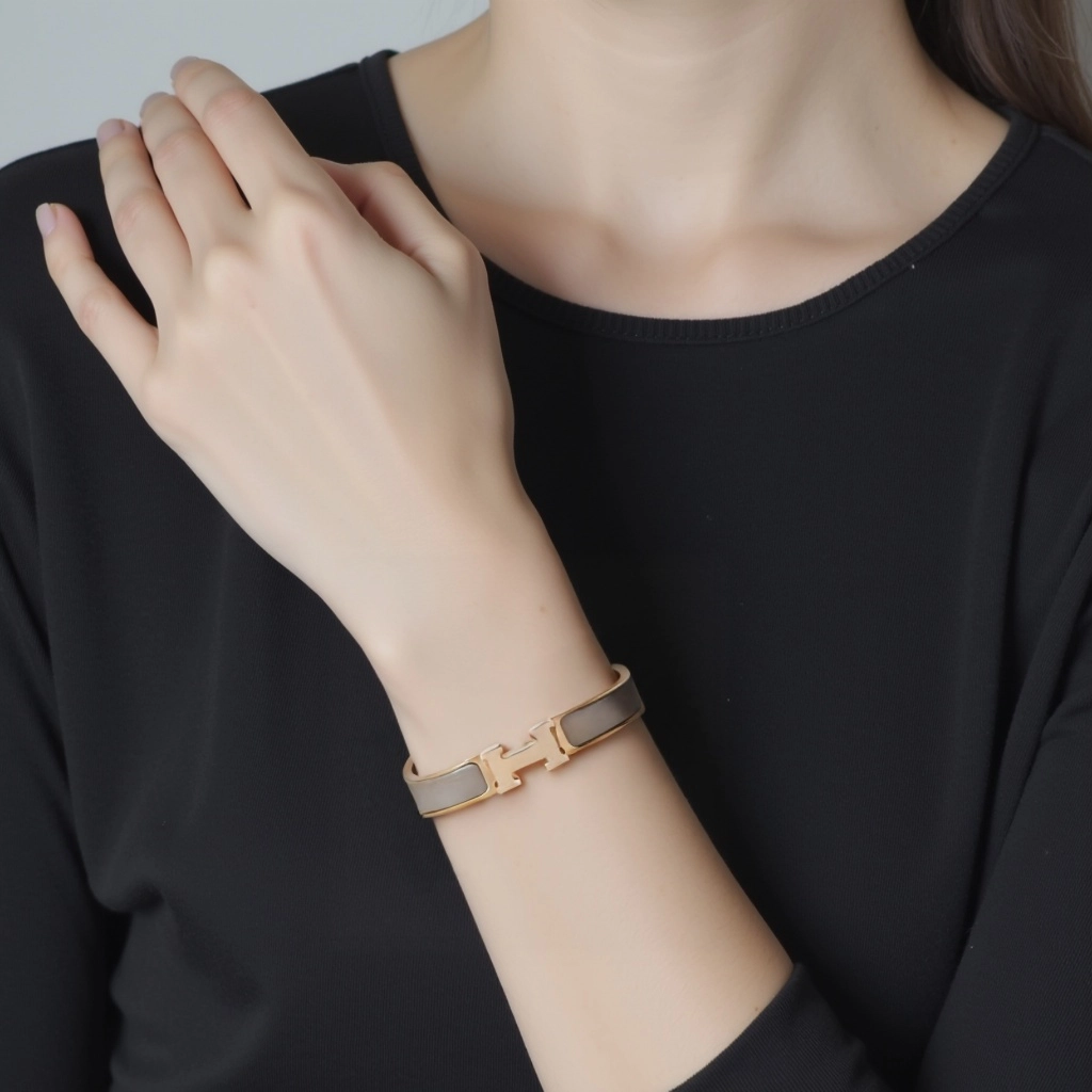 HERMES Clic H