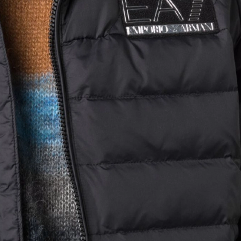 EMPORIO ARMANI FW21 Logo