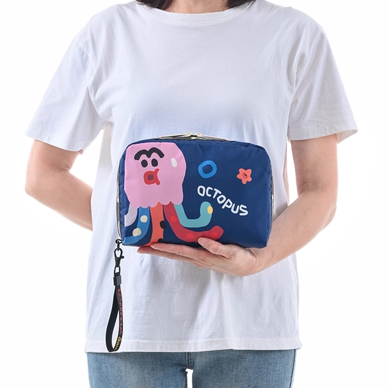 LeSportsac