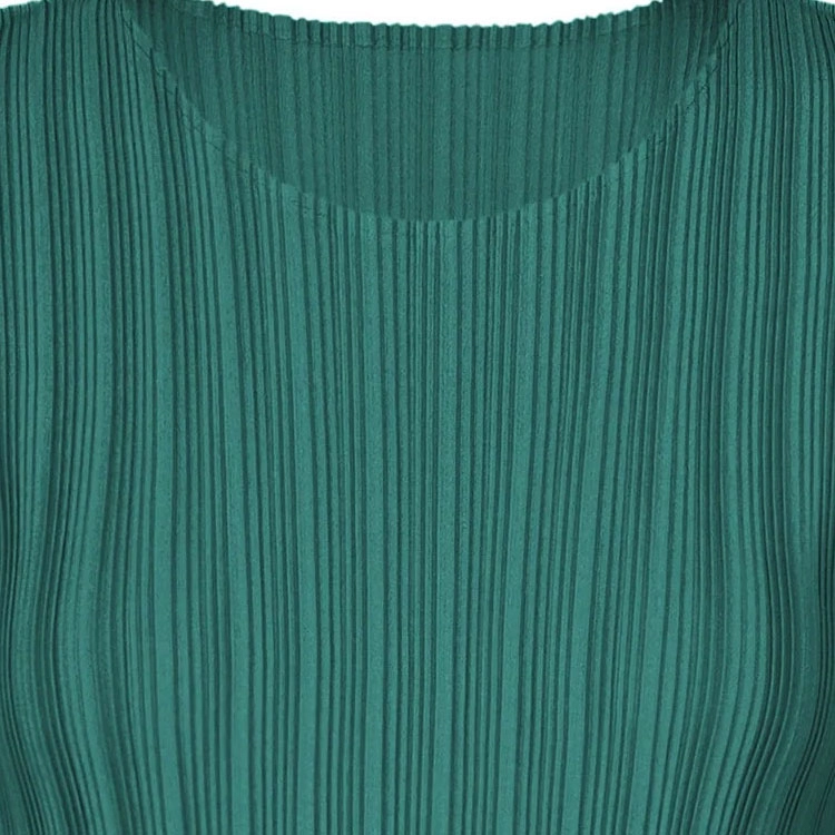 PLEATS PLEASE ISSEY MIYAKE T