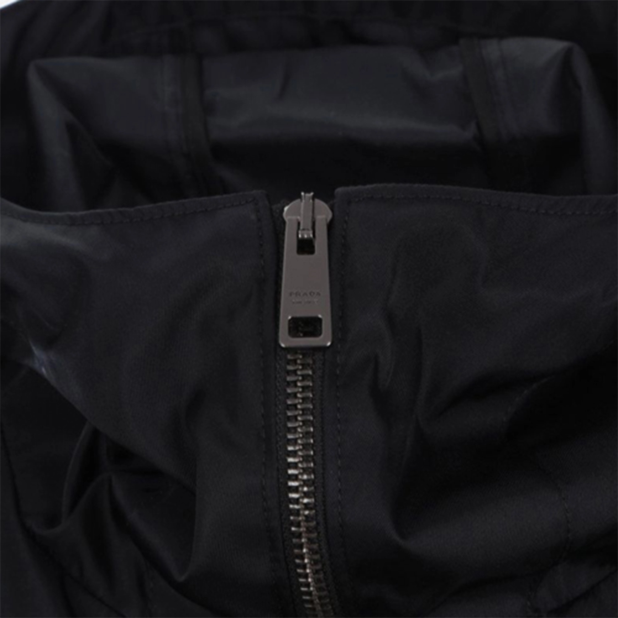 PRADA FW21 Logo