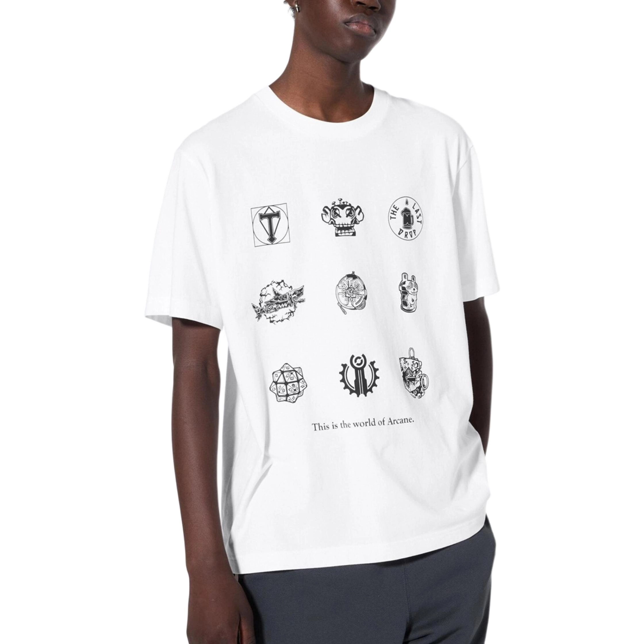 UNIQLO x FW24 logoT