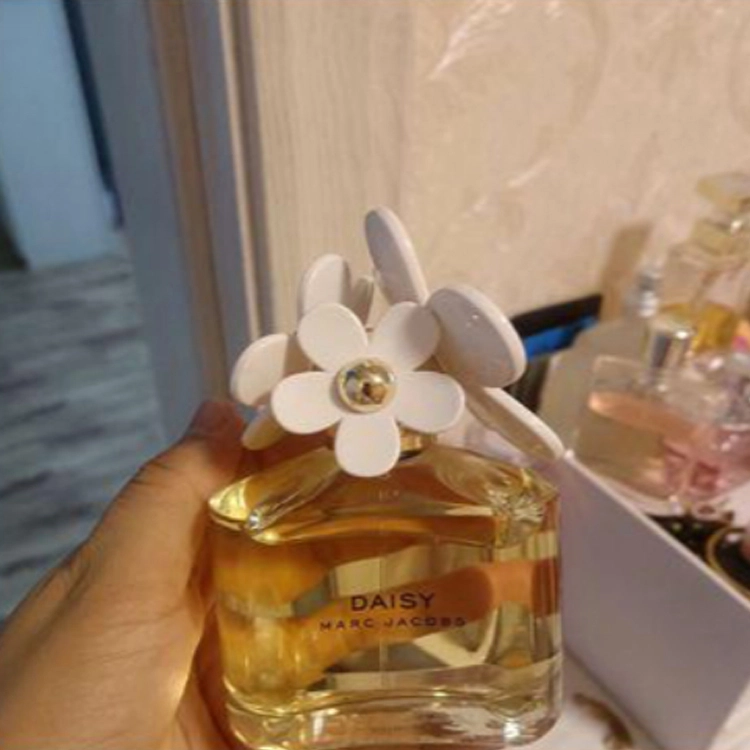 MARC JACOBS EDT 30ml50ml100ml