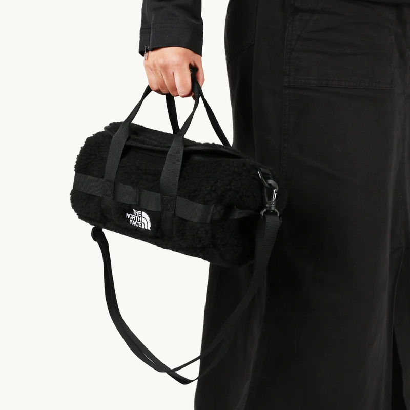 THE NORTH FACE 6L