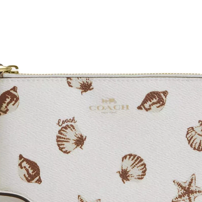 COACH Corner Zip 16