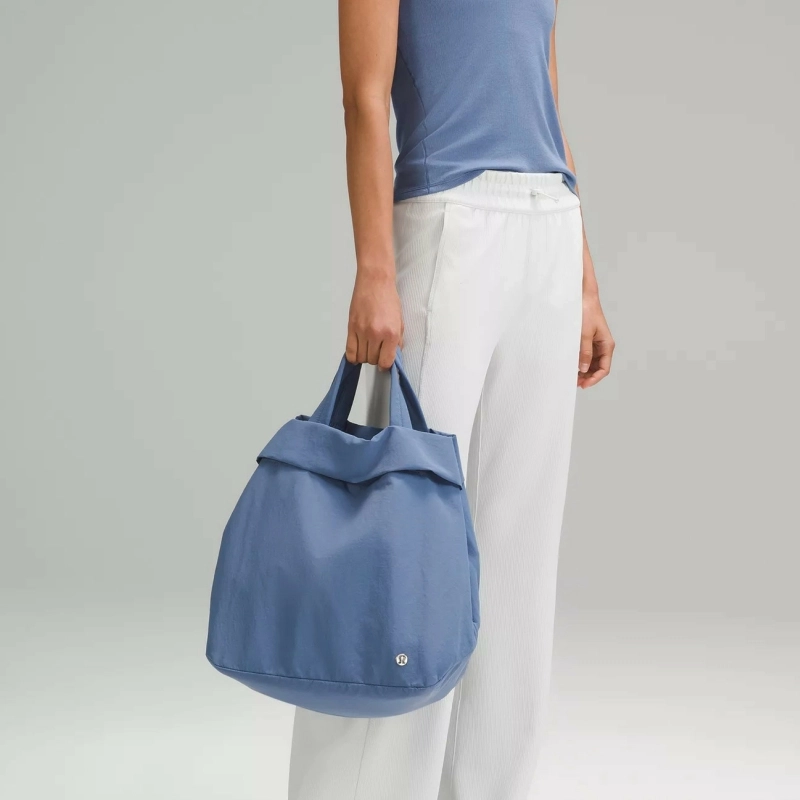 lululemon 19L On My Level