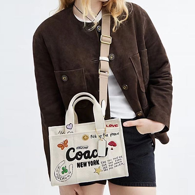 COACH CARGO 26 Tote