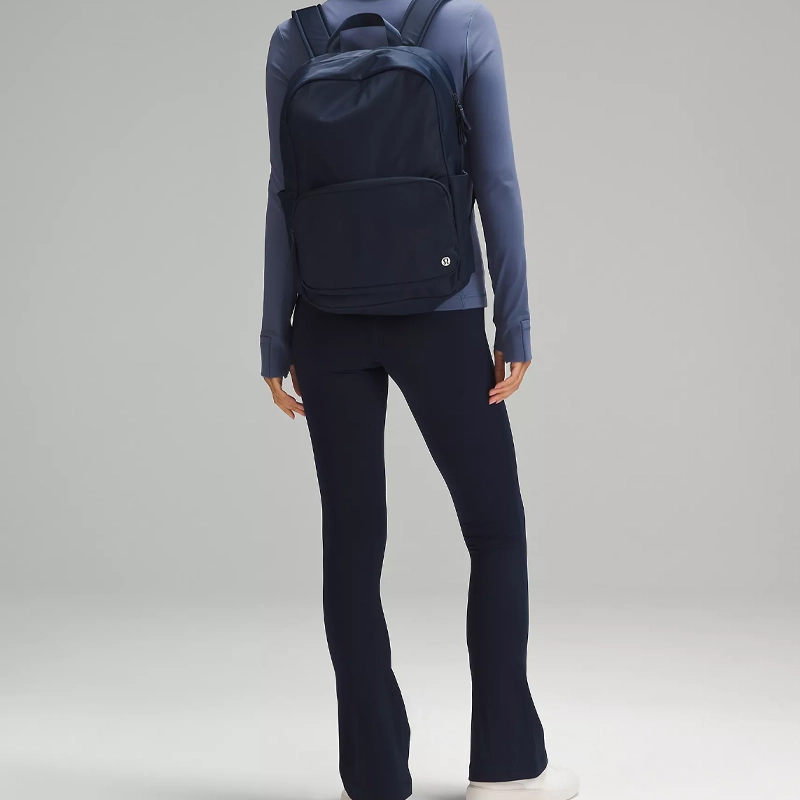 lululemon Everywhere 22L Logo