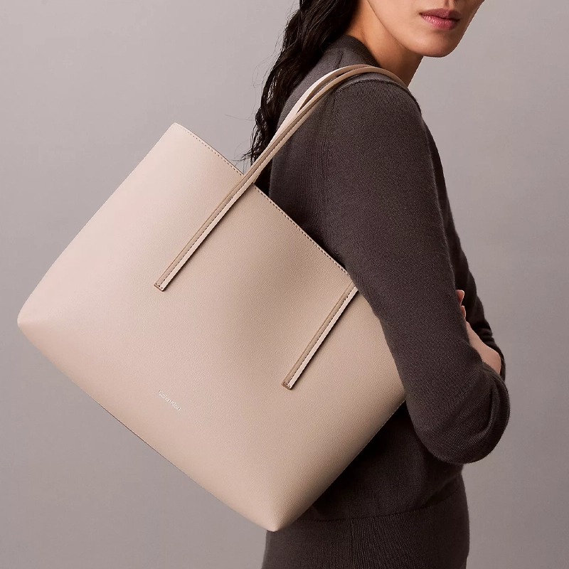 CALVIN KLEIN Tote