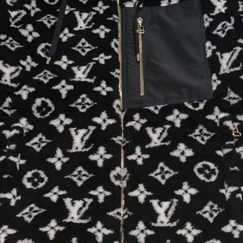 LOUIS VUITTON Logo