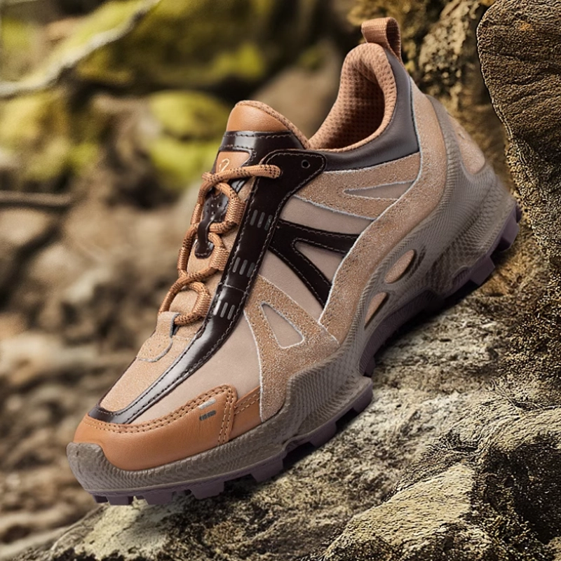 Natacha ecco Biom C Trail