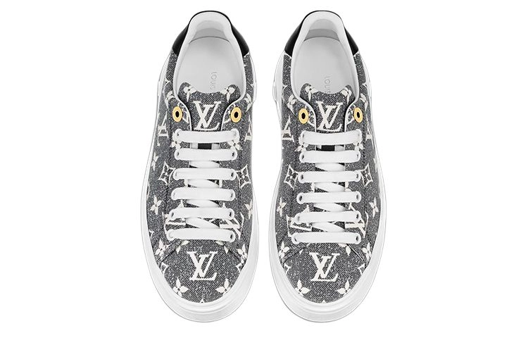 LOUIS VUITTON Time Out