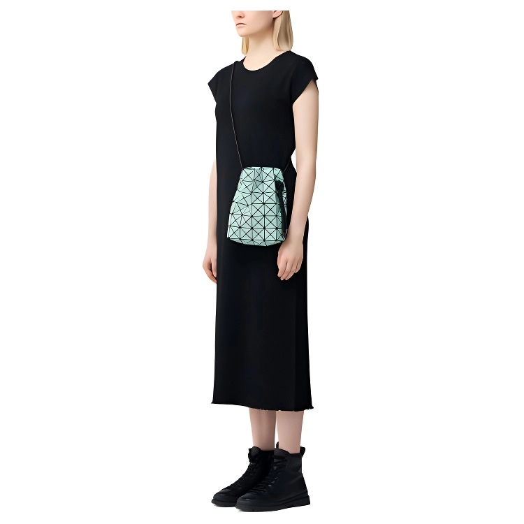 ISSEY MIYAKE WRING MATTE PVC