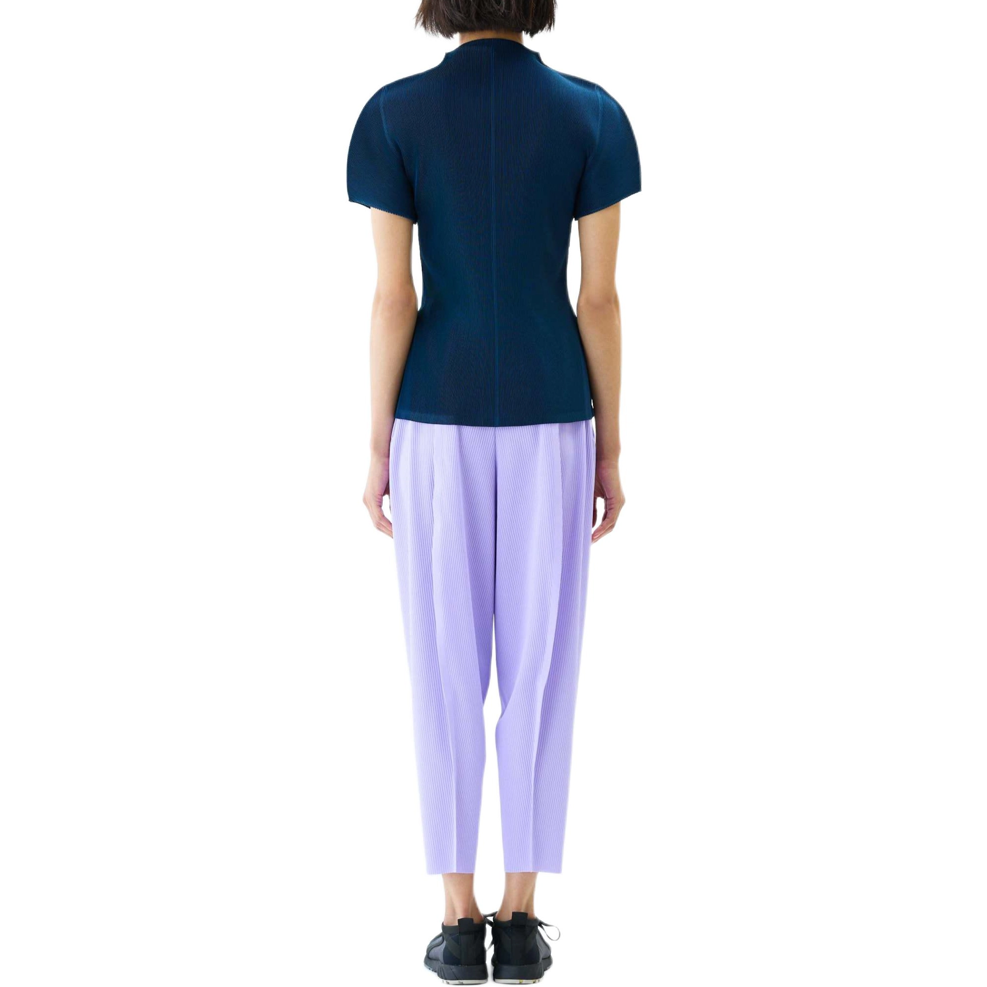 PLEATS PLEASE ISSEY MIYAKE