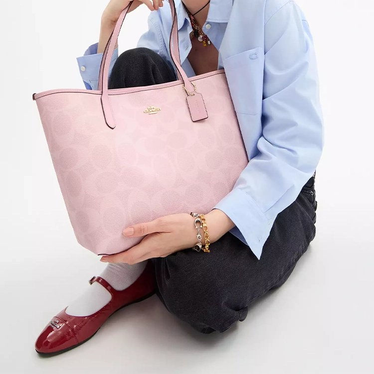 COACH City 33 Tote