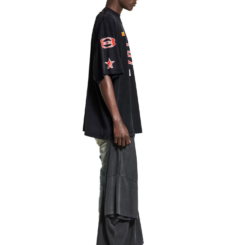 Balenciaga SS25 T