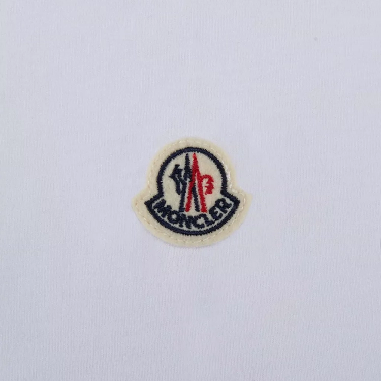 Moncler T