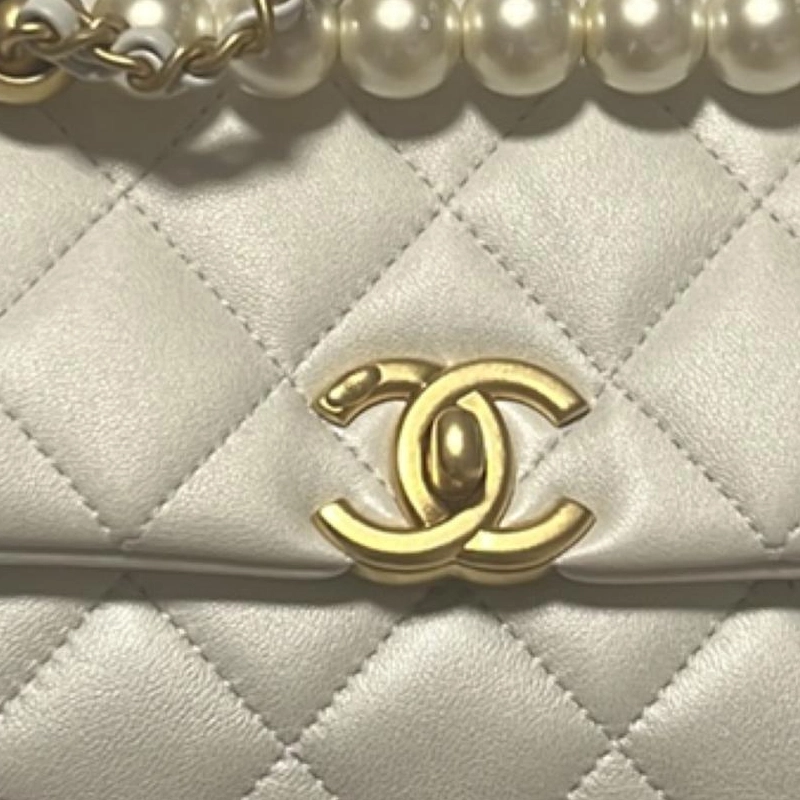 CHANEL 24A