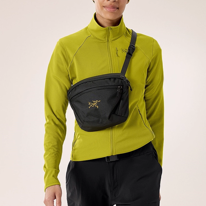 Arcteryx Mantis 2 Logo