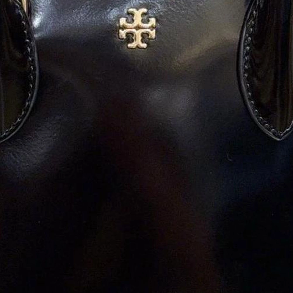 TORY BURCH Emerson Logo