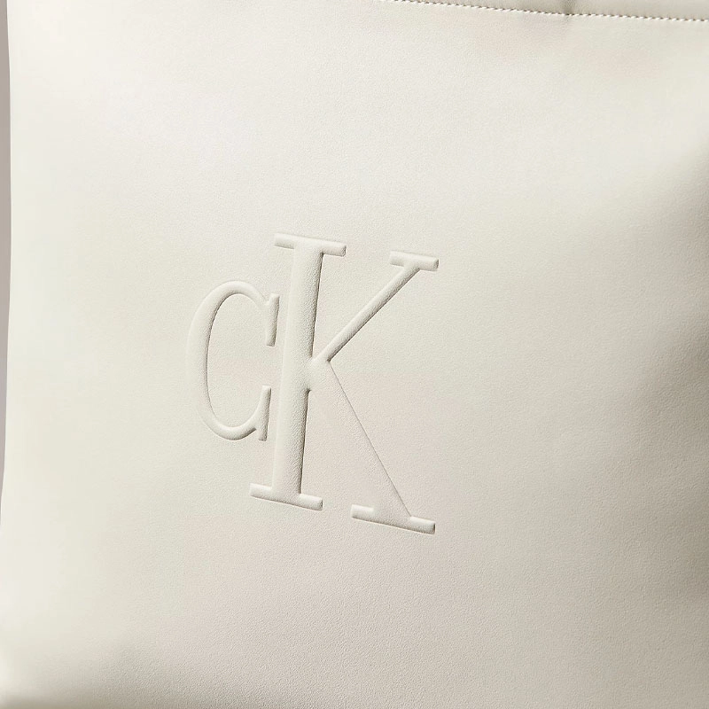 CALVIN KLEIN Tote