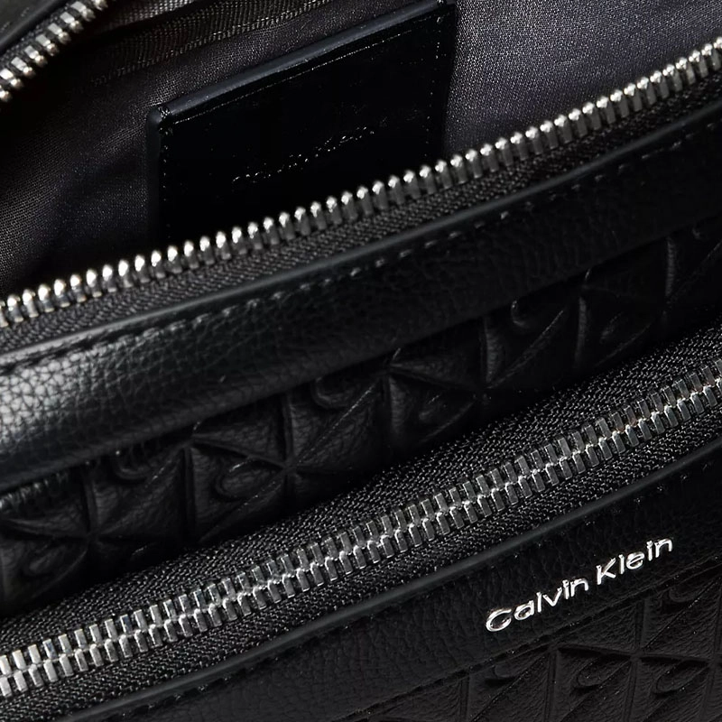 CALVIN KLEIN PU