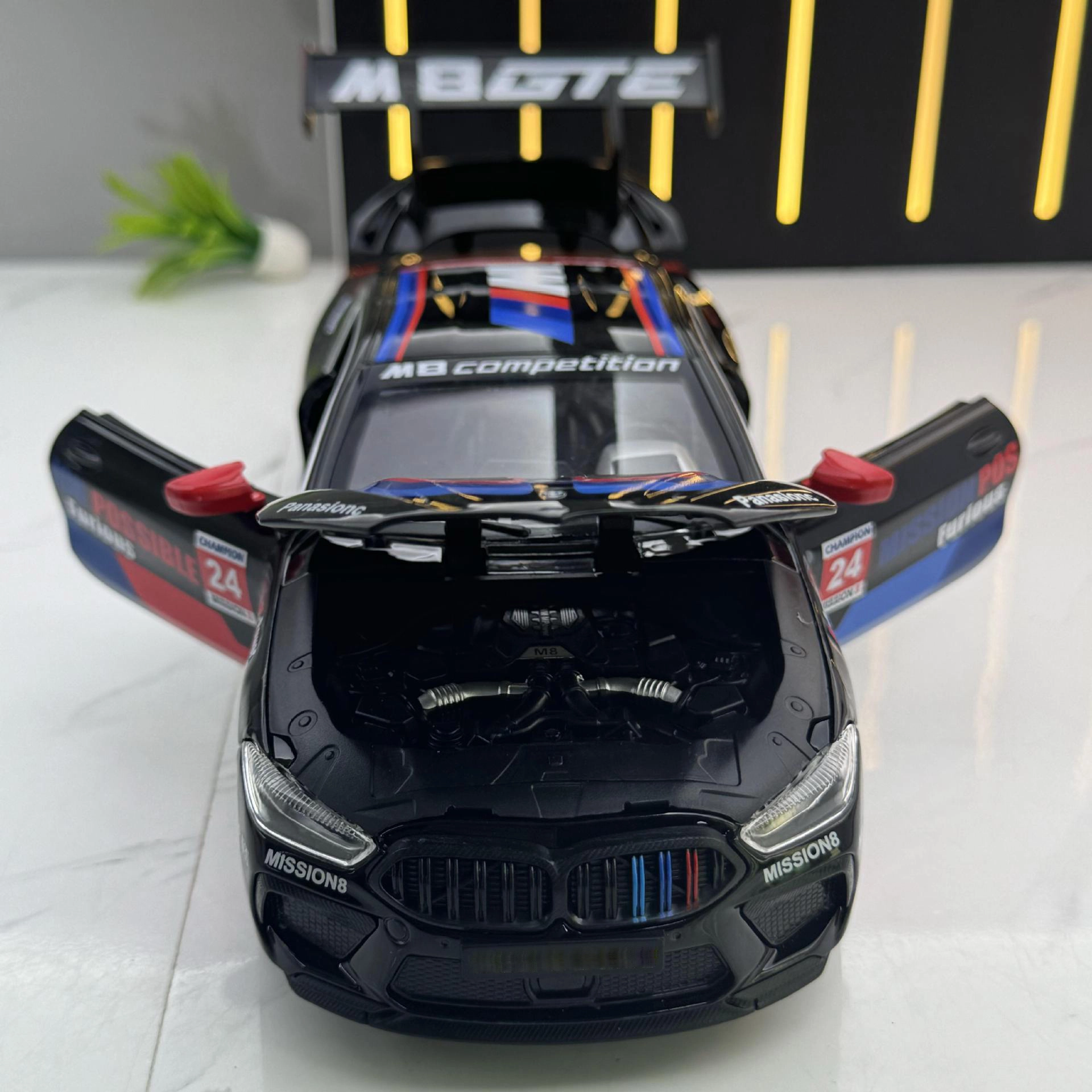 M8