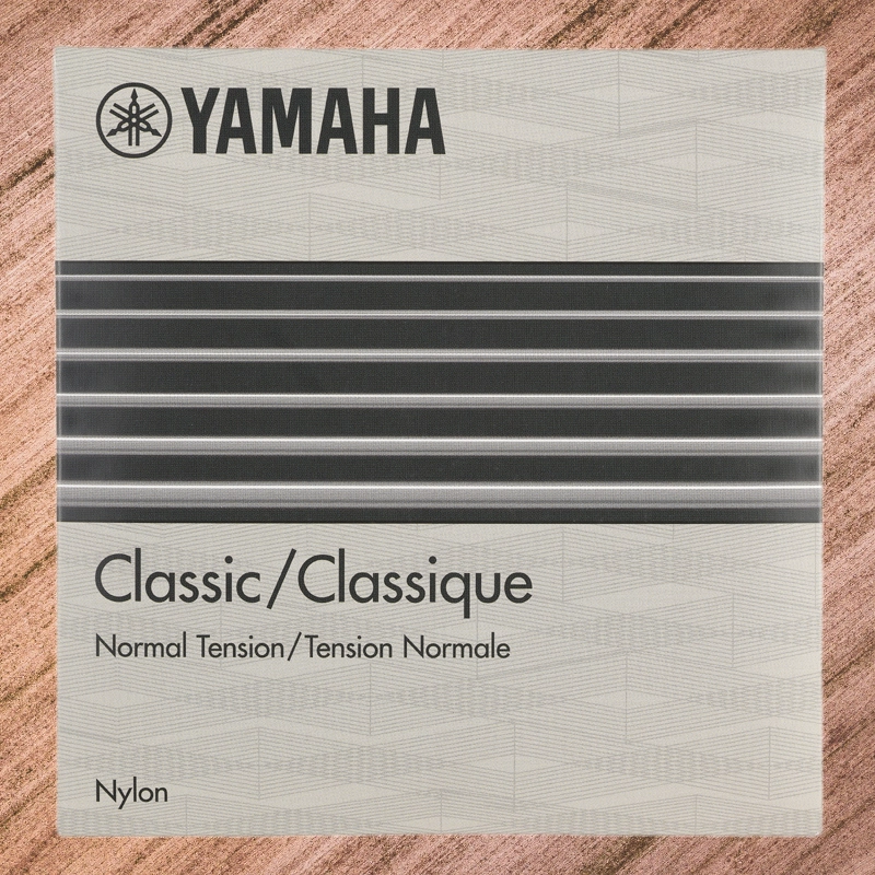 YAMAHA GSC28
