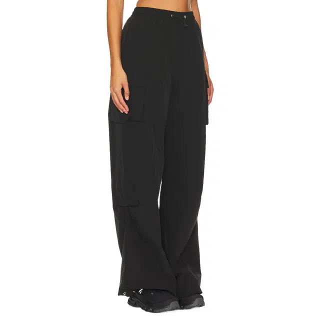 SUPERDOWN Josie Parachute Pant