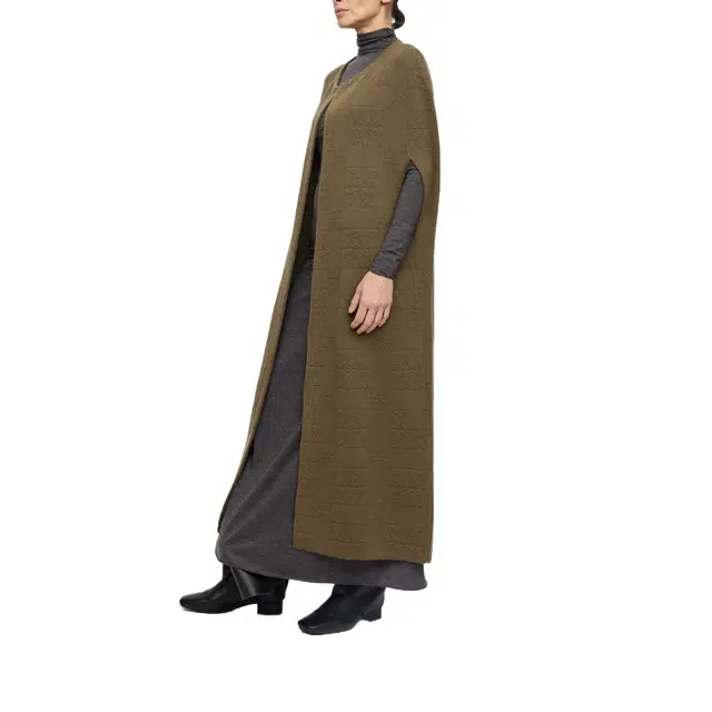 RUOHAN CAMOUFLAGE HURD CAPE AW25