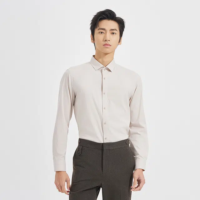 利郎 品味商务纯色尖领质感简约百搭衬衫 男款