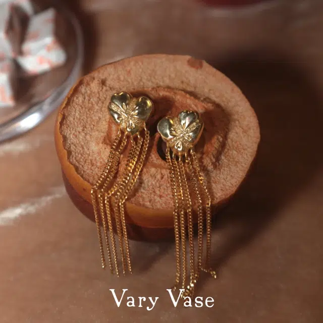 VARYVASE 18k