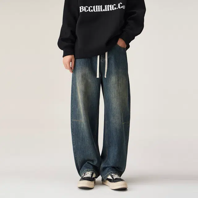 海尔斯 复古简约百搭时尚宽松直筒潮流牛仔裤 男款