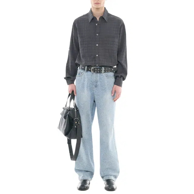 BESLOW DISTRESSED WASHED TAPERED JEANS