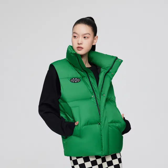 波司登 棋盘格立领羽绒宽松马甲 男女同款