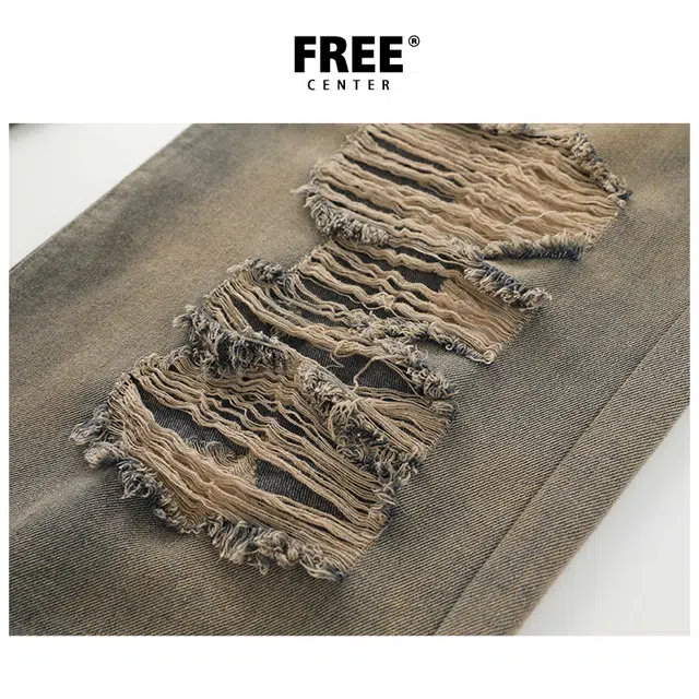 FREE CENTER