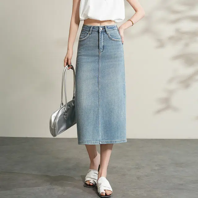 TERRE BLEUE 2025