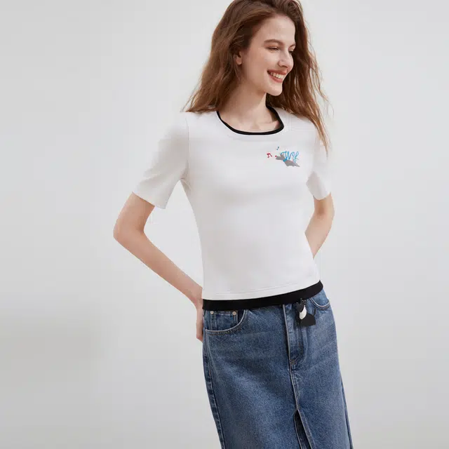 ELLE T