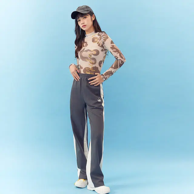 x Disney T