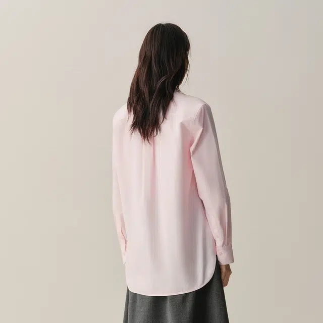 太平鸟 简约百搭宽松阔版磨毛长袖衬衫 女款