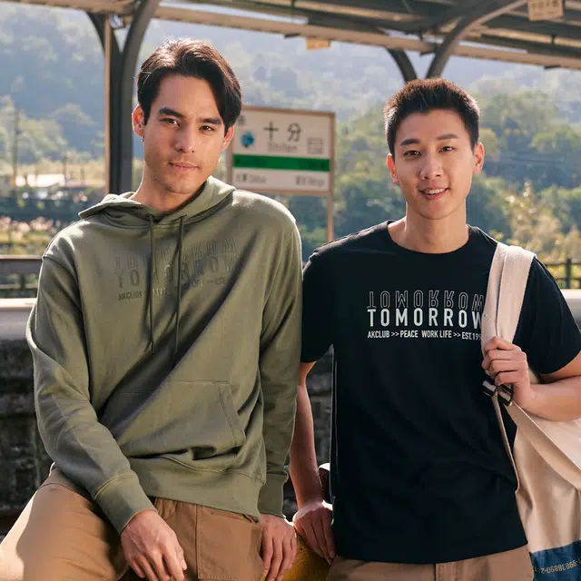 AKCLUB T