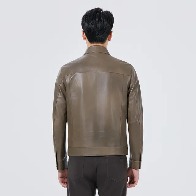 利郎 时尚都市翻领短款质感简约秋季皮衣 男款