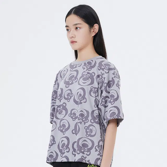 x Disney T