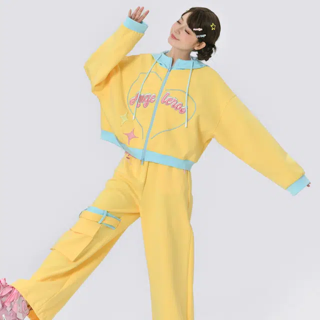 森女部落 原创多巴胺元气活力黄休闲连帽闺蜜装甜美帽衫卫衣 女款
